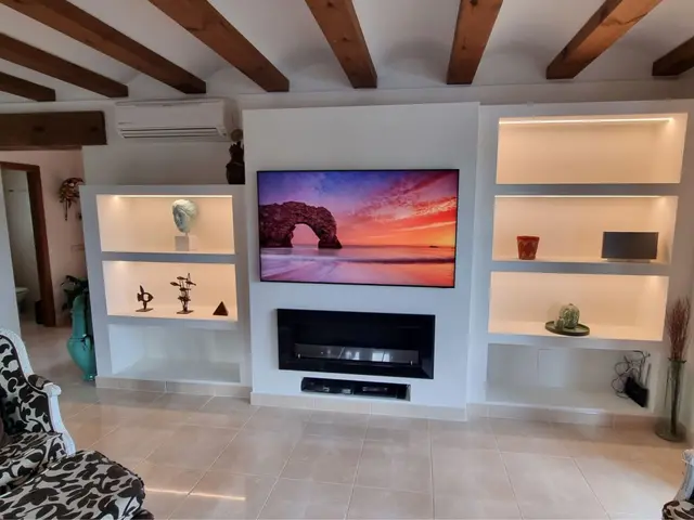 Mueble de TV a medida – Pro Services Group Spain